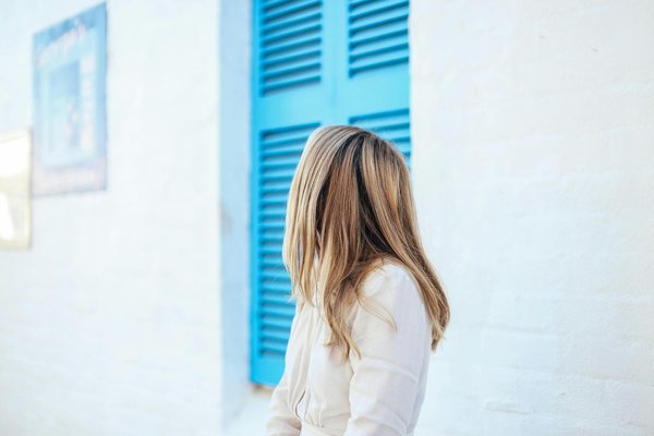 Minimalisme en beauté : astuces pour une routine épurée et efficace