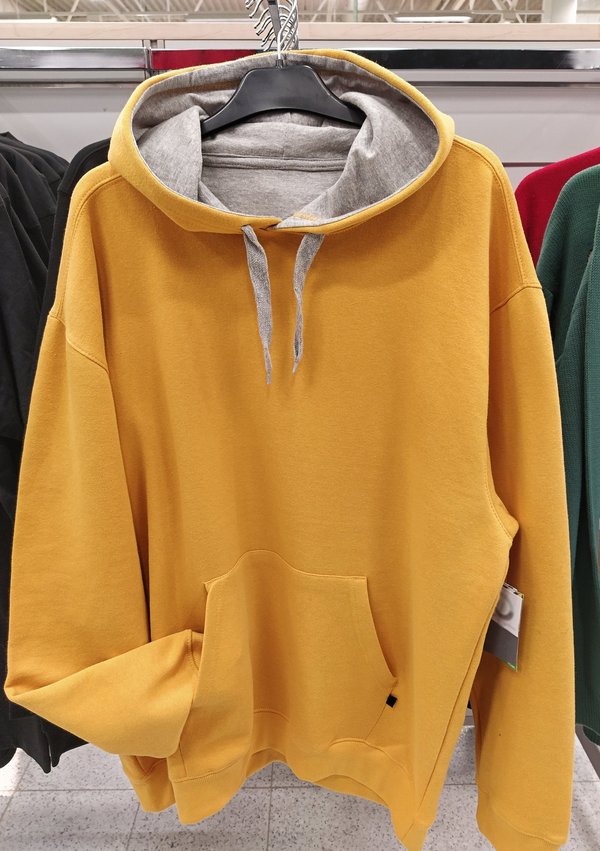 Tissu pour sweat : alliez confort et style à chaque création